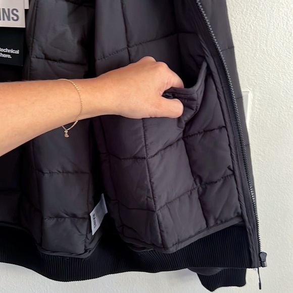 RAINS Liner High Neck Jacket Black NWT - Picture 14 of 16